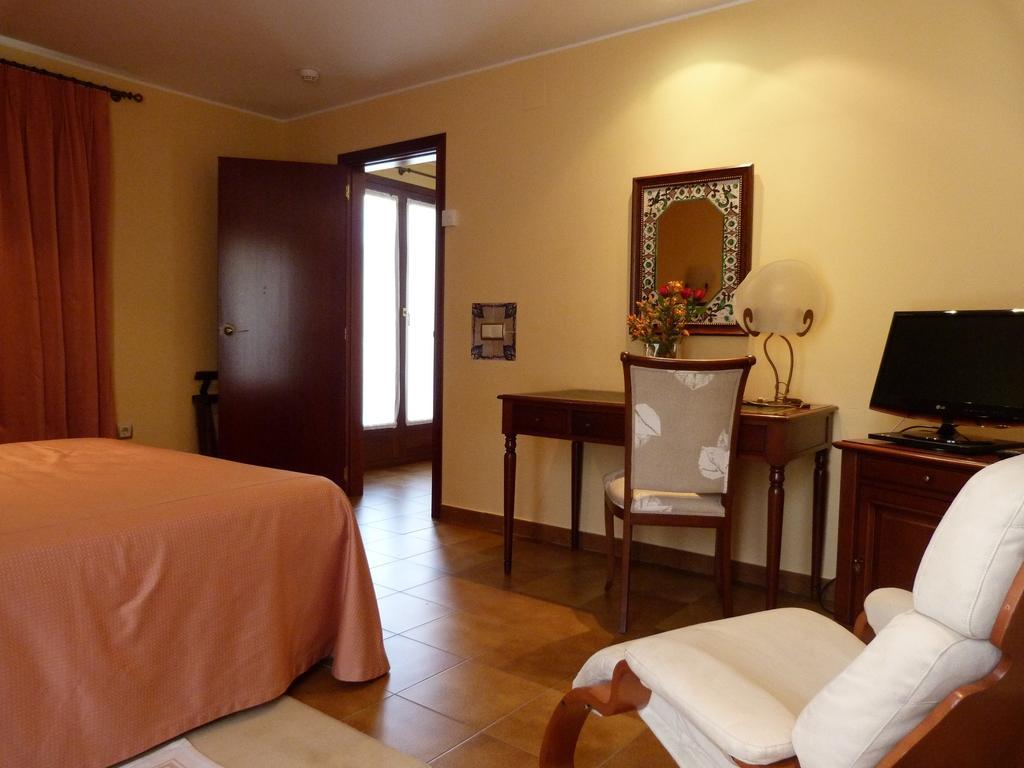 Hotel Esther La Virgen de la Vega Kamer foto
